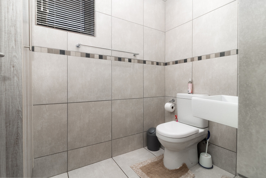 4 Bedroom Property for Sale in Brackenfell South Western Cape